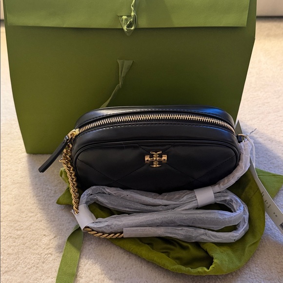 Tory Burch Black Leather Kira Diamond Quilt Camera Bag Crossbody - Picture 5 of 5